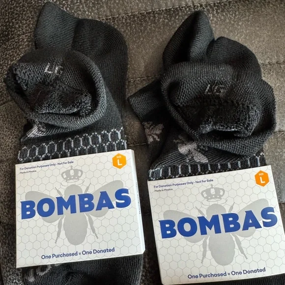 Bombas Black Ankle Socks - Picture 2 of 2